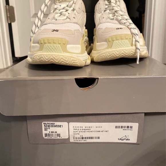 Balenciaga Triple S size 36 - Picture 4 of 5